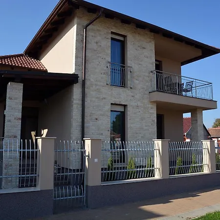 Daire Mirzso Apartmanhaz Sárvár