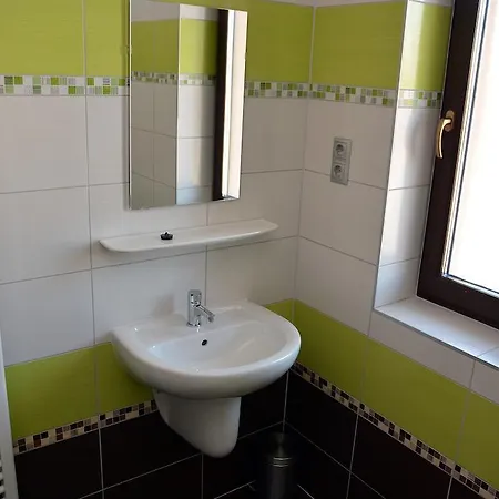 Daire Mirzso Apartmanhaz Sárvár
