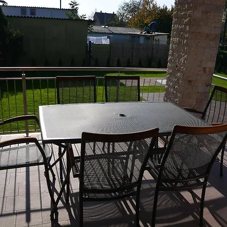 Mirzso Apartmanhaz Sárvár
